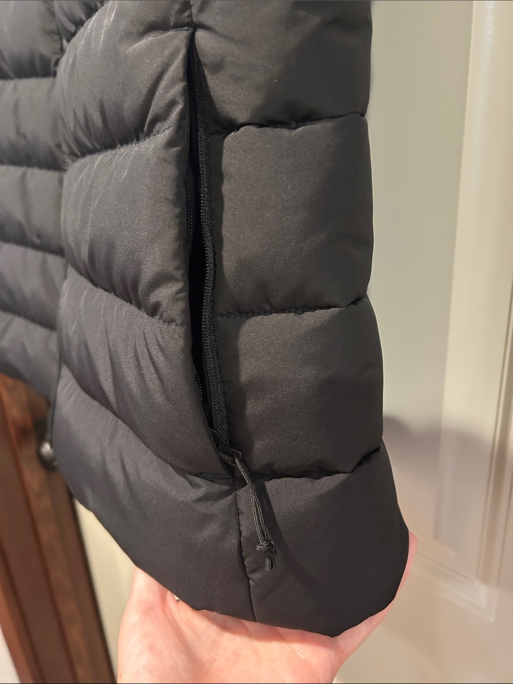 The North Face - Women’s Aconcagua 3 Vest in Black - Picture 9 of 13